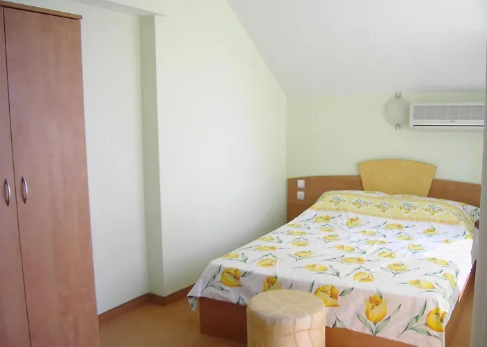 семеен фреш Хотел