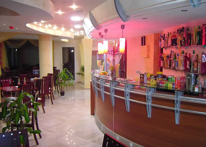 Хотел семеен фреш 3*