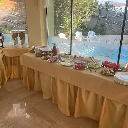 Fresh Family Hotel 3*