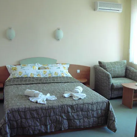 Hotel Fresh Family 3*